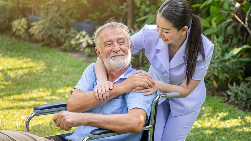 Cuidado del adulto mayor en Quito